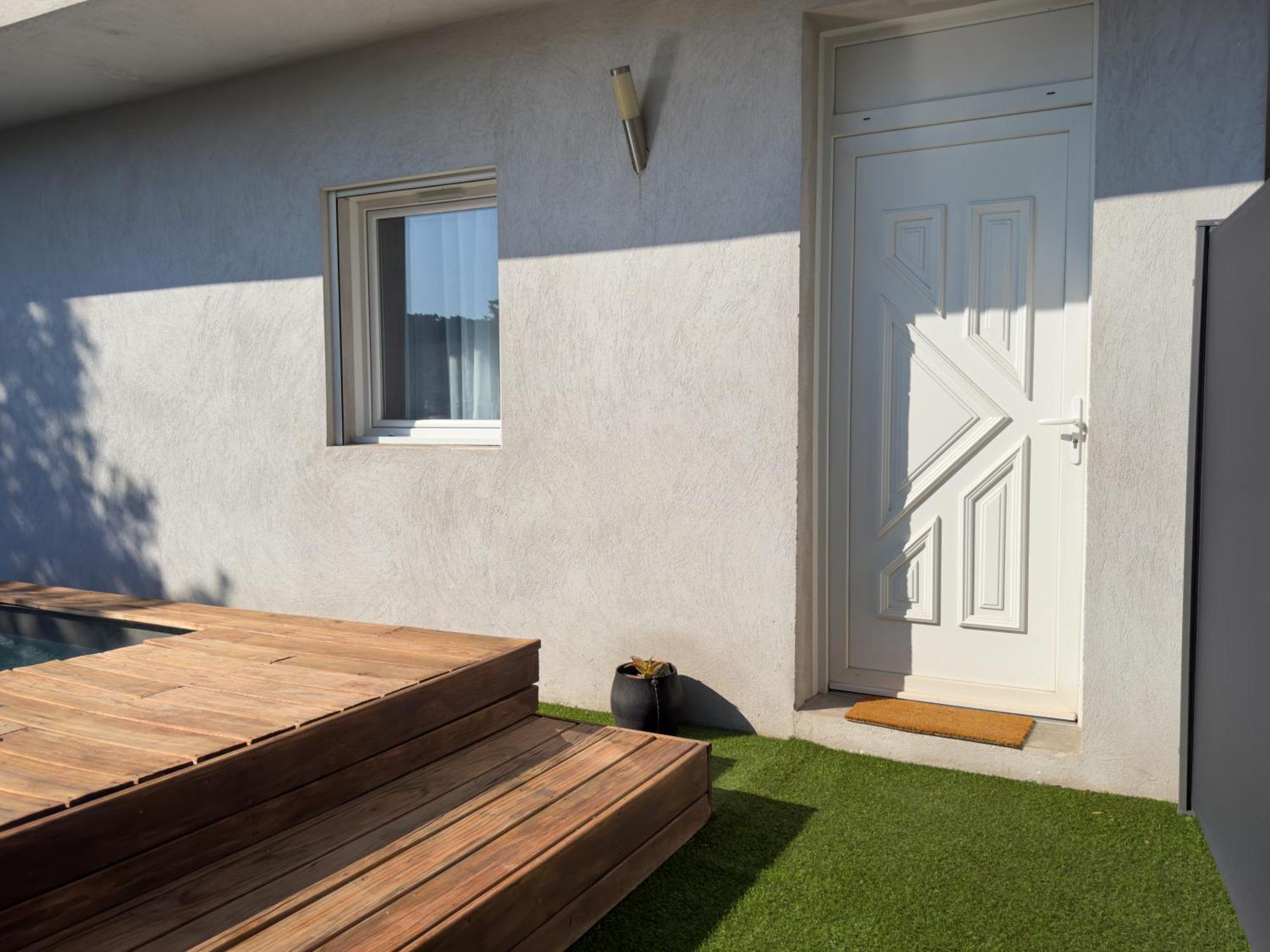 Ste Marguerite Elegant T2 Avec Terrasse Apartment Марсилия Екстериор снимка